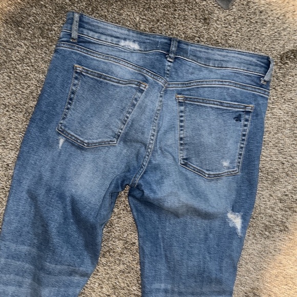 Jeans - Picture 6 of 6